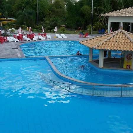 Golden Dolphin Express 5Pessoas Mais 1 Crianca Ate 5 Anos Com Toalhas E Roupas De Cama,Lencois, Travesseiros E Fronhas E 3 Parques Aquaticos Termais Limpeza Impostos E Taxas Ja Incluso Caldas Novas Luaran gambar
