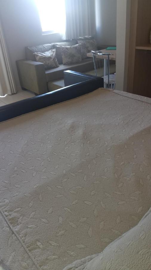 Golden Dolphin Express 5Pessoas Mais 1 Crianca Ate 5 Anos Com Toalhas E Roupas De Cama,Lencois, Travesseiros E Fronhas E 3 Parques Aquaticos Termais Limpeza Impostos E Taxas Ja Incluso Caldas Novas Bilik gambar